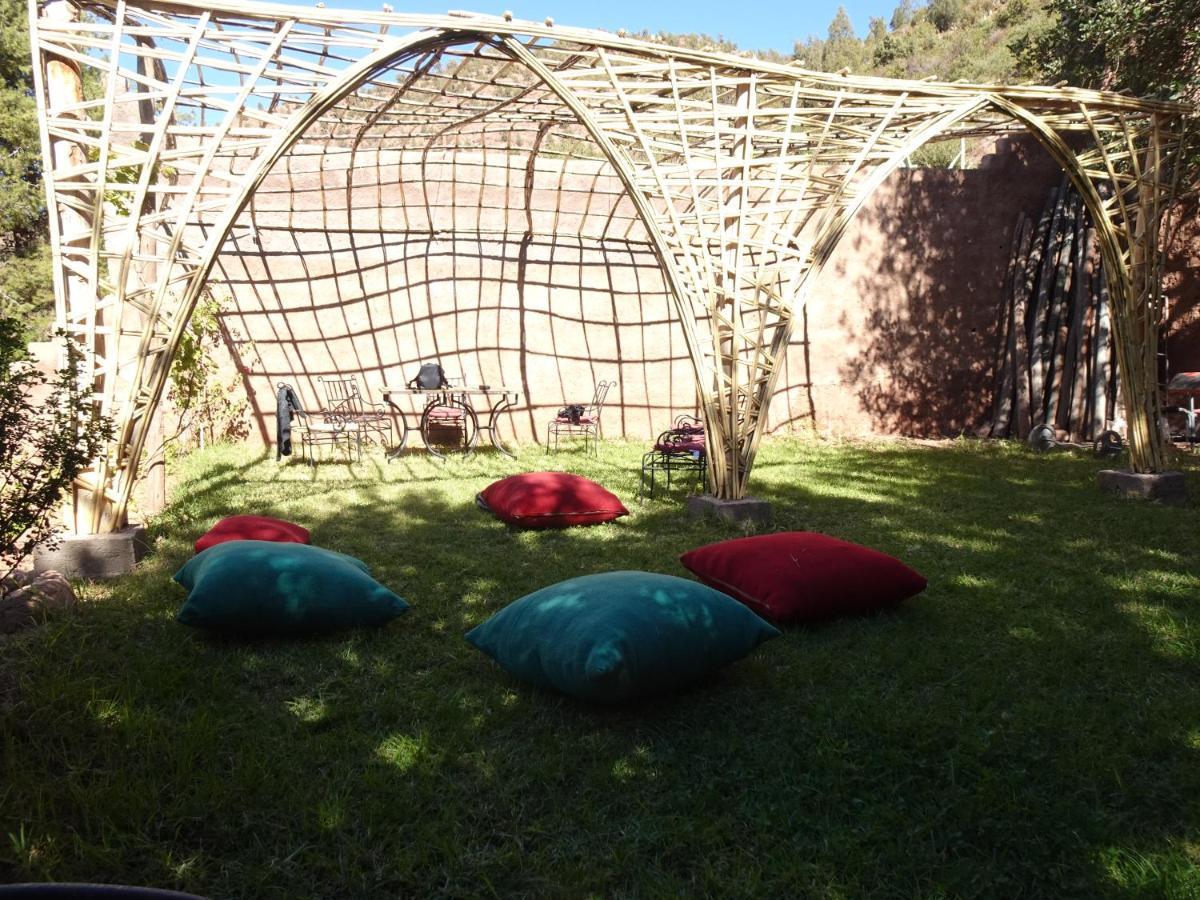 Ourika Timalizene Le Jardin Des Delices Hotel Tamezindert Luaran gambar